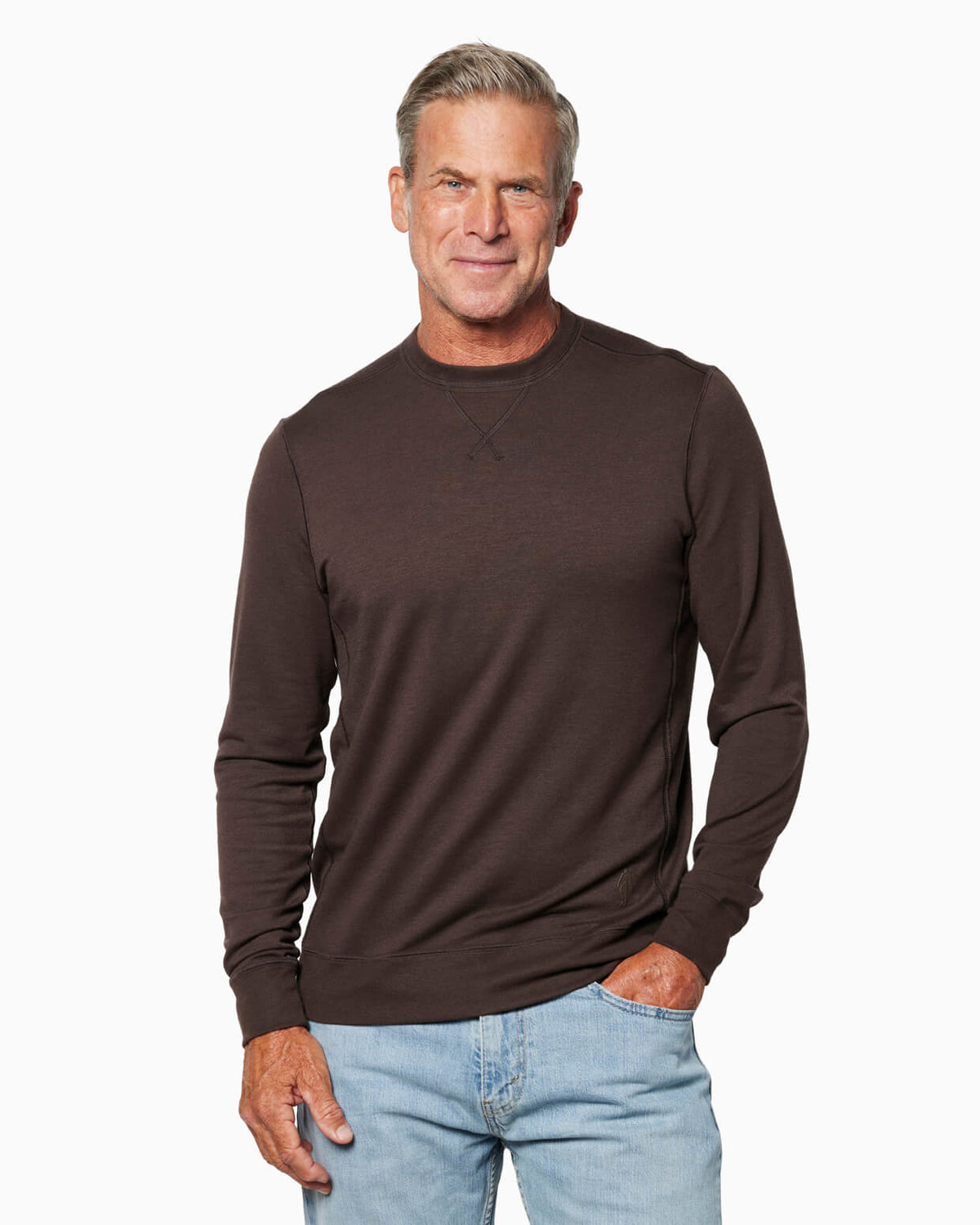 Man wearing brown crewneck against white background #color_espresso