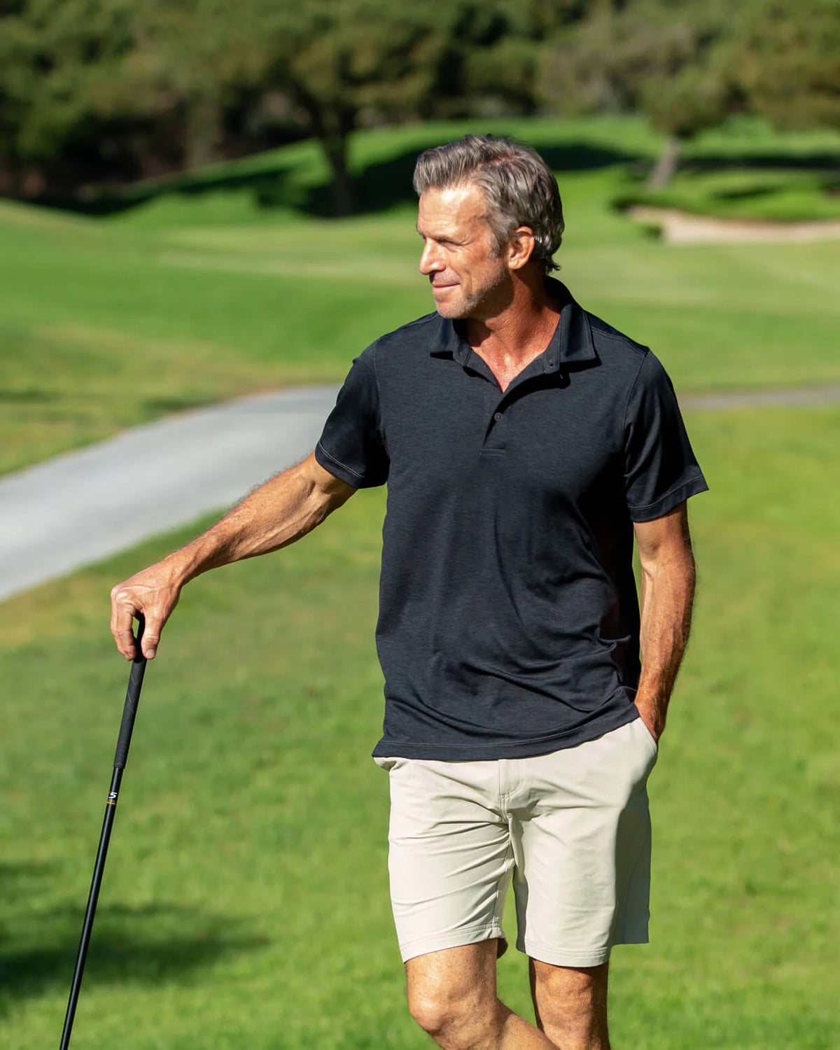 Lido | Performance Polo BLACK lifestyle #color_black