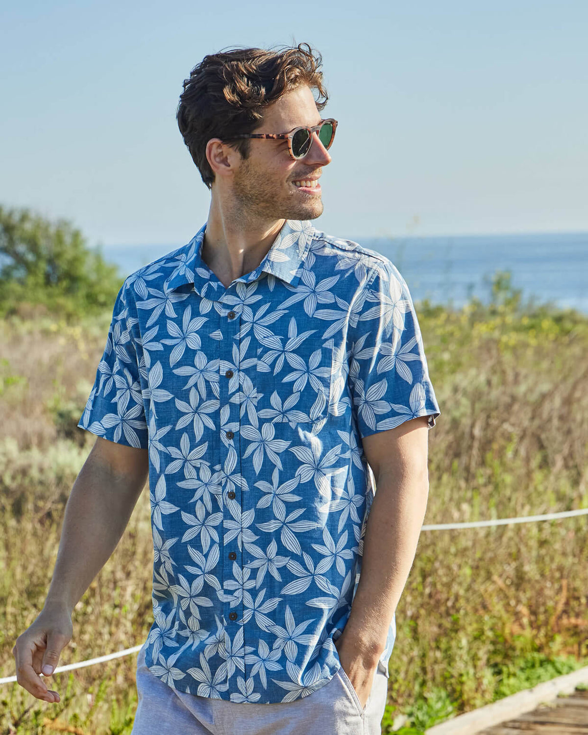 Coastline Woven | Blue lifestyle #color_blue florals