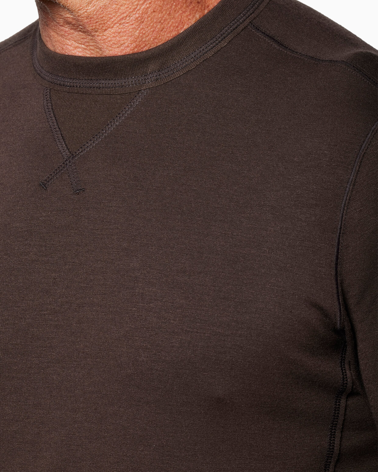 Growler Long Sleeve Crew