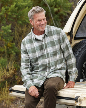 Monarch Flannel | Olive Plaid