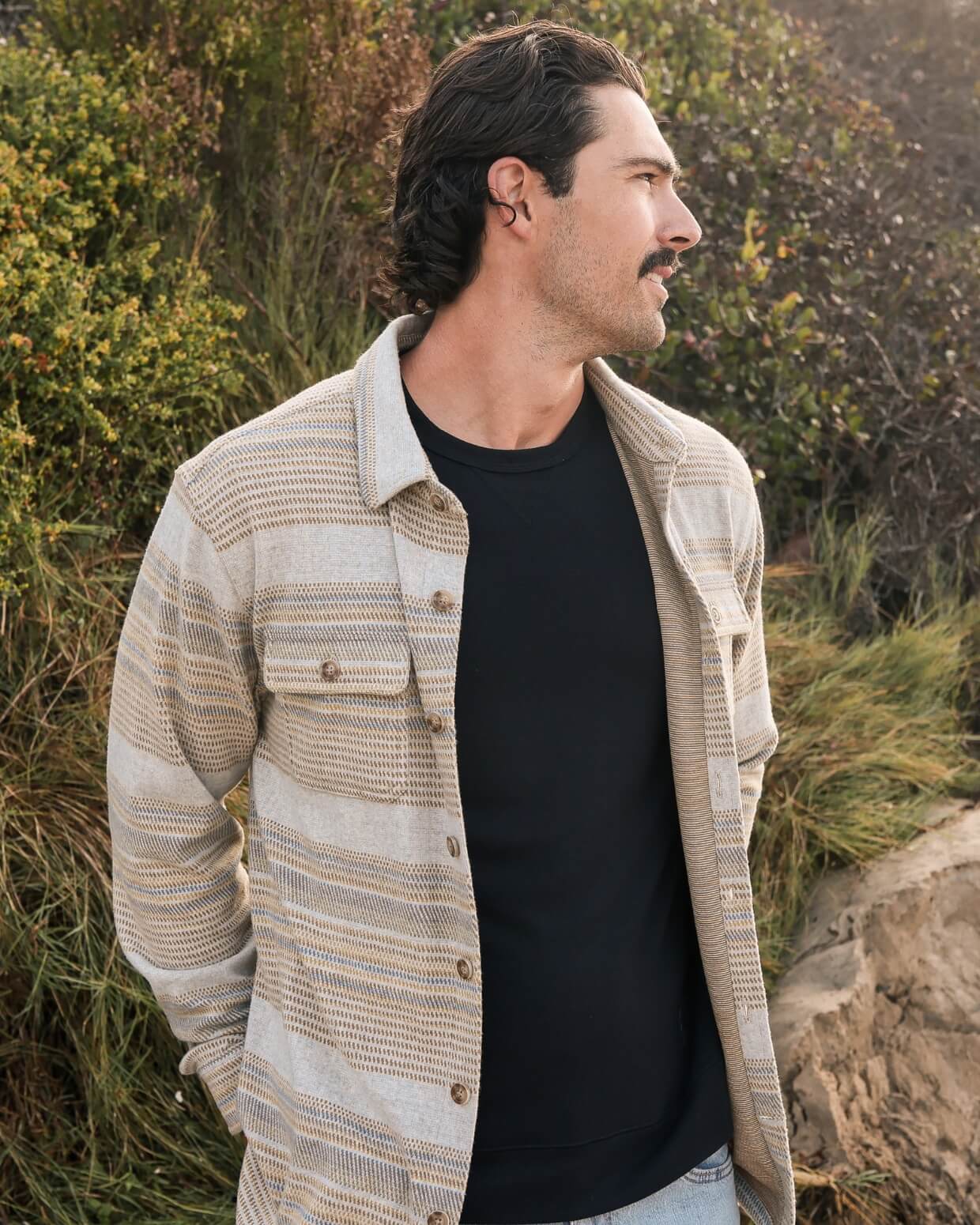 Lodge | Comfort Knit Button Up